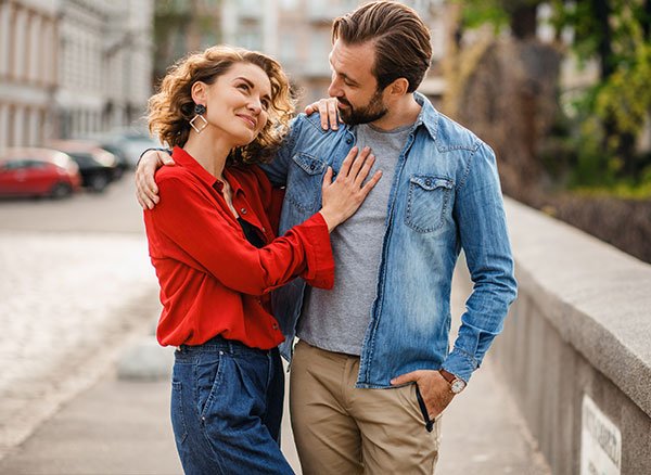 Beautiful Escort Couple with Kolkata escorts Services