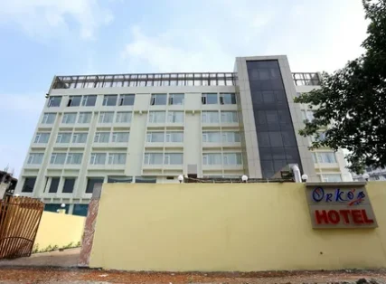 Escorts in Regenta Orkos Hotel Kolkata